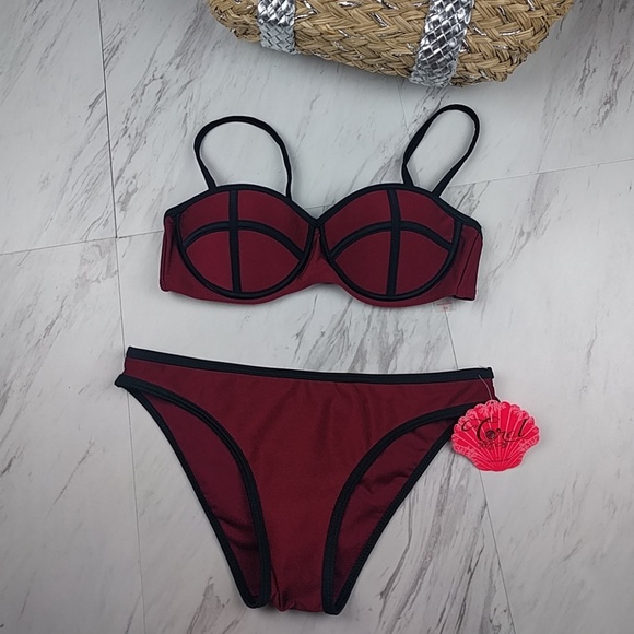 Coral Tropic Other - NWT Coral Tropic Maroon and Black Two Piece